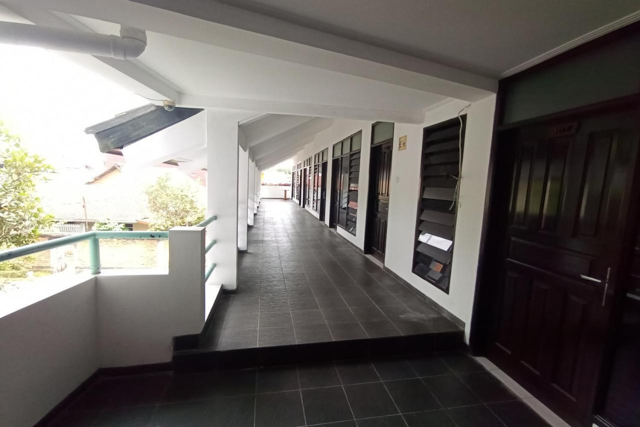 Oyo 92324 Hotel Sinar Rejeki Sukabumi Eksteriør billede