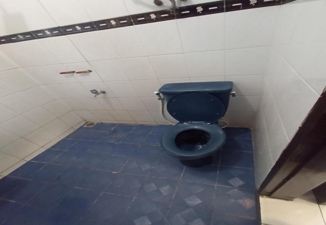 Oyo 92324 Hotel Sinar Rejeki Sukabumi Eksteriør billede