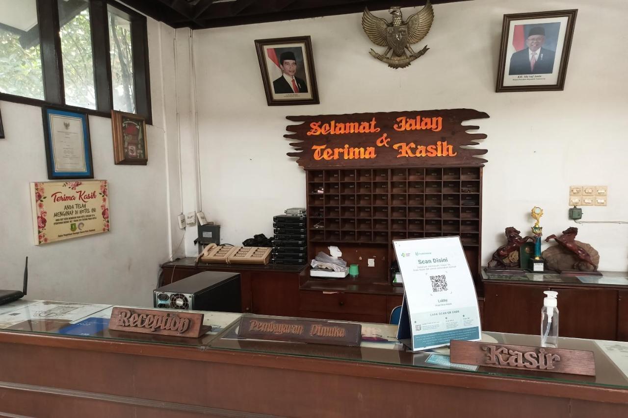 Oyo 92324 Hotel Sinar Rejeki Sukabumi Eksteriør billede